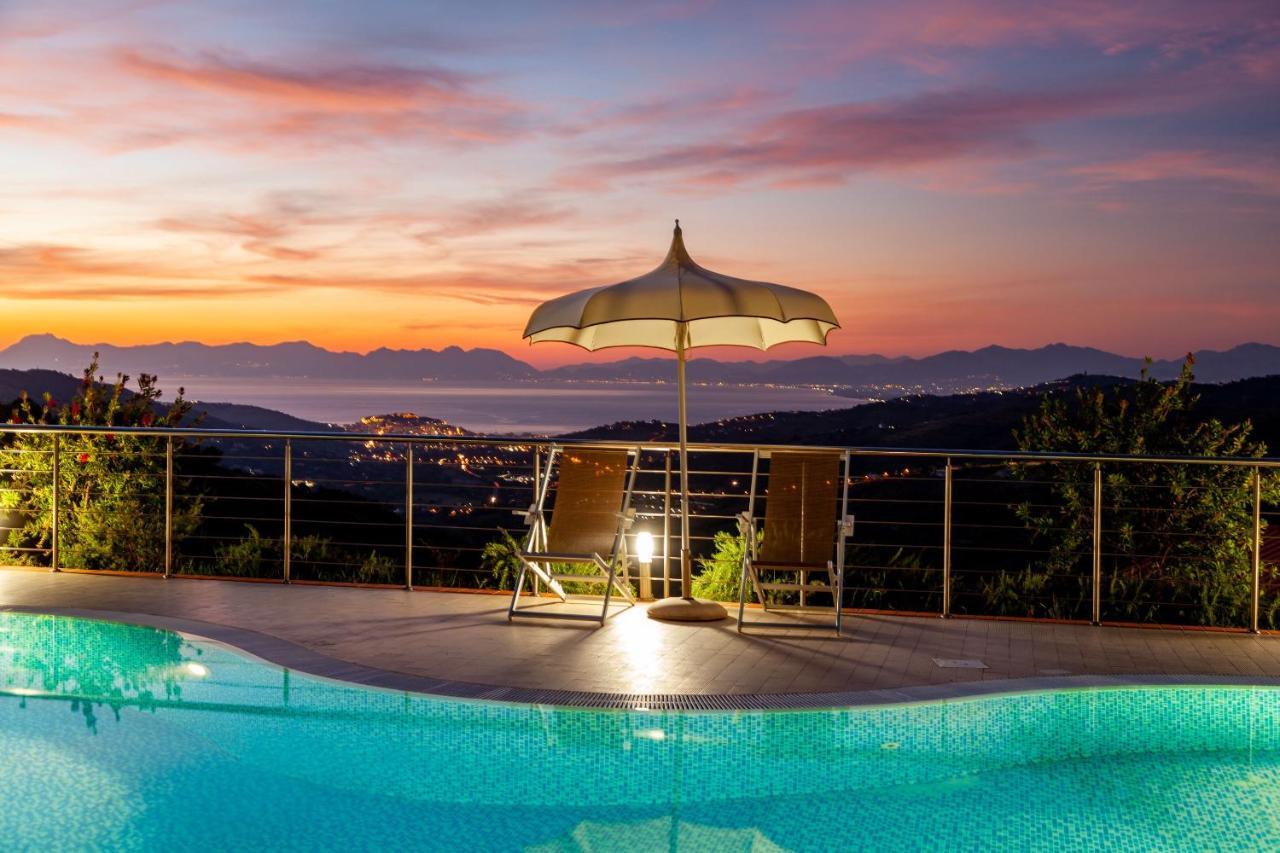 Casa Vacanza Villa Aurora Laureana Cilento Dış mekan fotoğraf