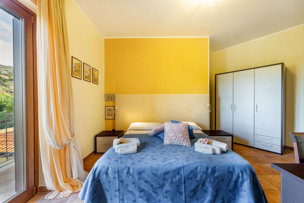 Casa Vacanza Villa Aurora Laureana Cilento Dış mekan fotoğraf